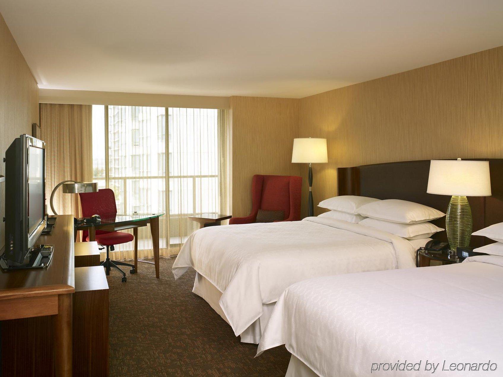 Sheraton Vancouver Airport Hotel Richmond Exterior photo